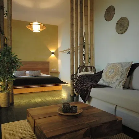 Apartment Sleep - Flats & *
