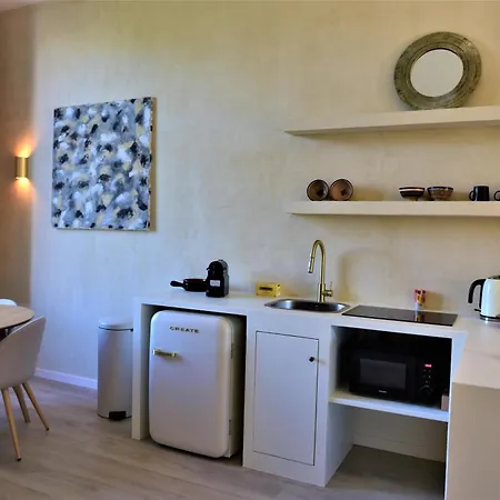 Apartment Sleep - Flats &